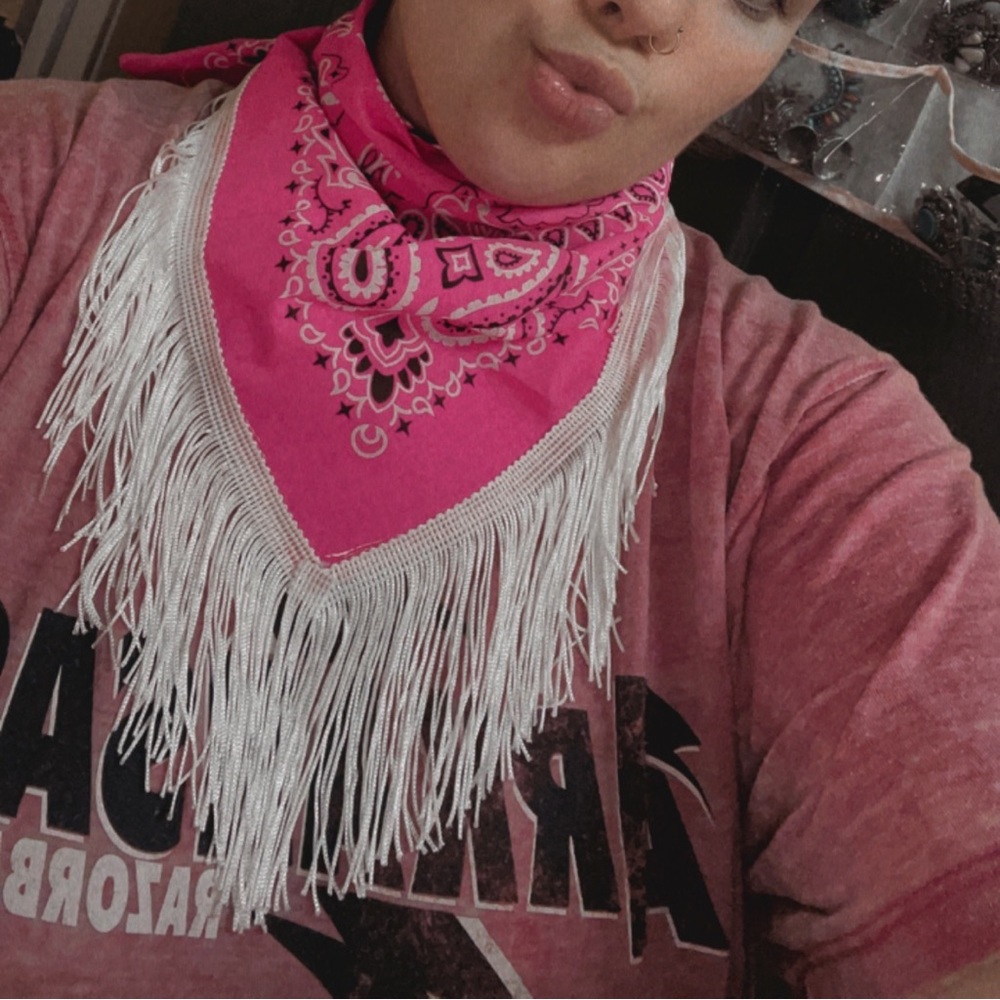 FRINGE BANDANA WILD RAG